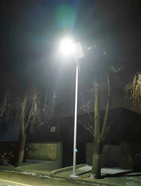 积石山县刚察太阳能路灯项目