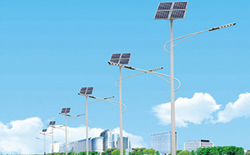 北方冬季刚察太阳能路灯的保养要点