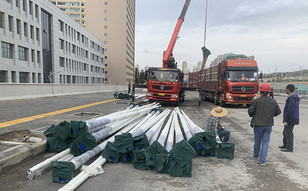 刚察太阳能路灯灯杆垂直度矫正方法与维护